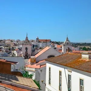  Apartment Duarte