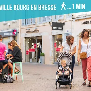 https://lescale-topdestination-bourg-centre-ville.hotels-rhonealpes.com