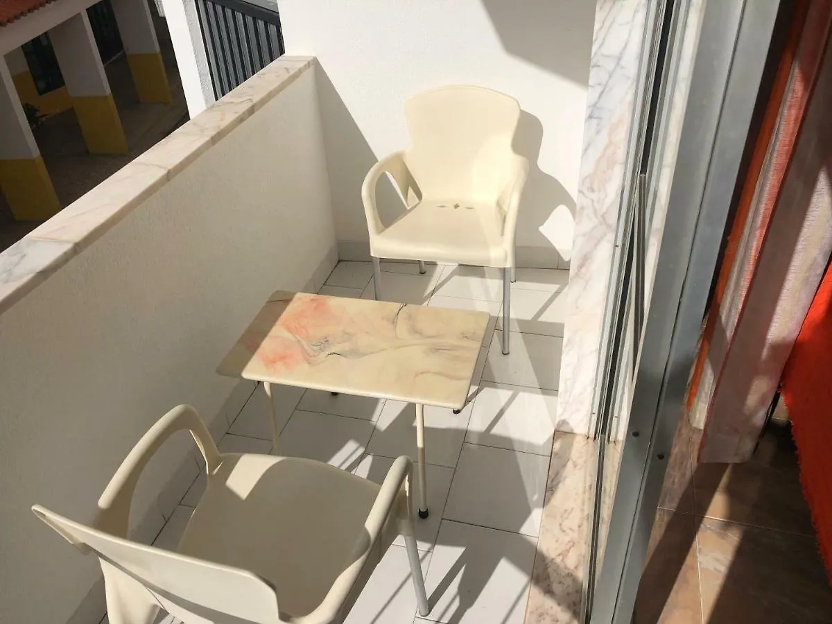 Olinda'S Rooms Lagos Homestay